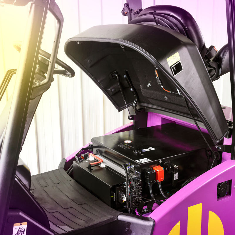 Elektrikli 4 tekerlekli forklift - CBH 3.0 | Asansör 3300mm | AntOn by Jungheinrich