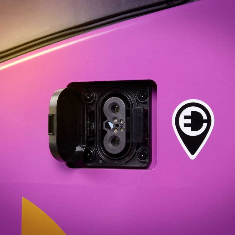 Elektrikli 4 tekerlekli forklift - CBH 3.0 | Asansör 4800mm - ASS | AntOn by Jungheinrich