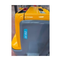 EJC B12 İstif Makinesi