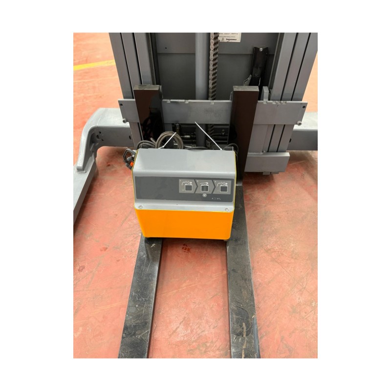 EJC B12 İstif Makinesi