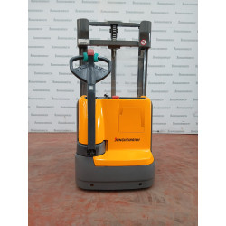 EJC 112 İstif Makinesi