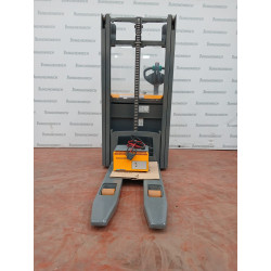 EJC 112 İstif Makinesi