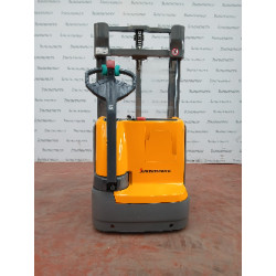 EJC 112 İstif Makinesi