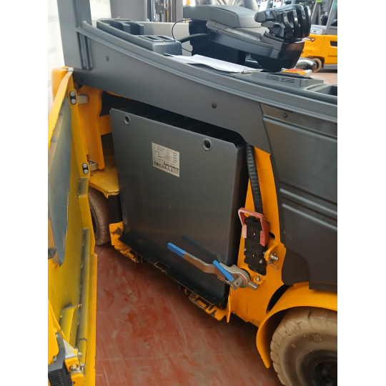 EFG 430k Forklift