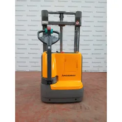 EJC 112 Akülü İstif Makinesi